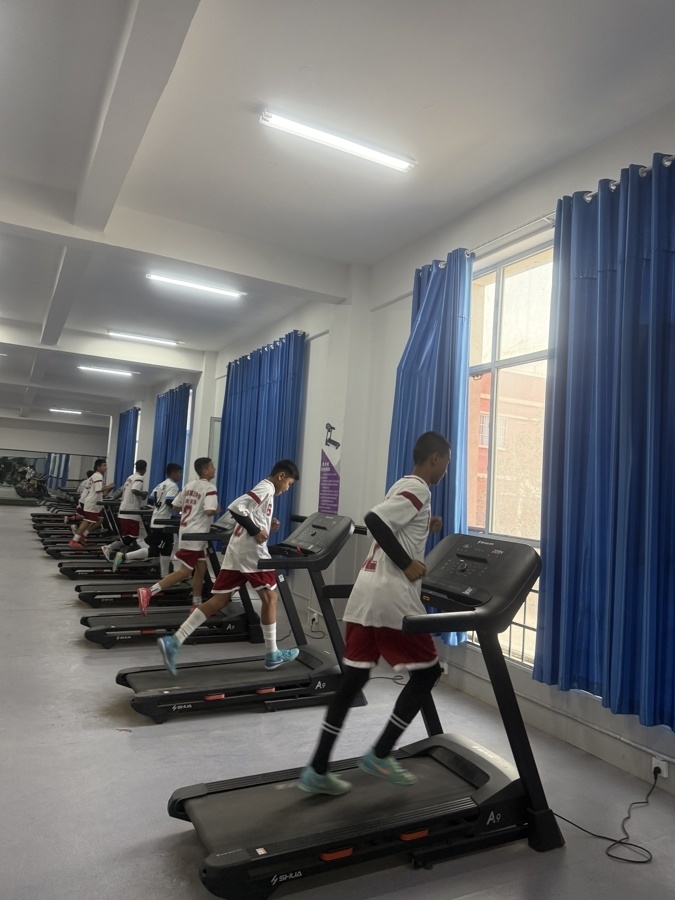 坚实跑道 坚实跑道